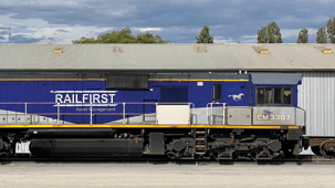 CMclass locomotive leasing rail first